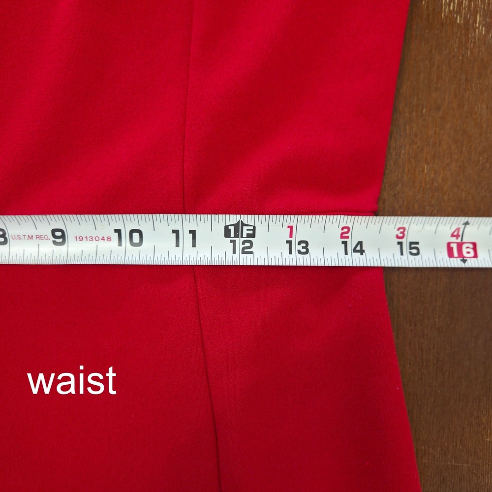 Red Fitted Valentines‎ Day Dress with scalloped neckline size Large Socialite - Picture 9 of 12